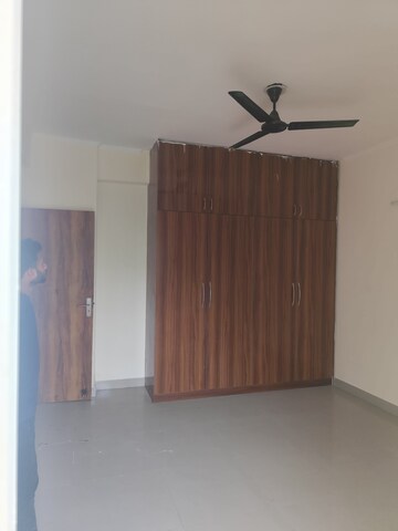 Room in 3 BHK Apartment at Futec Gateway, Sector 75 – for Rent