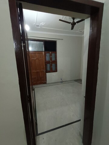 2 BHK Builder Floor For Rent in Sector 46