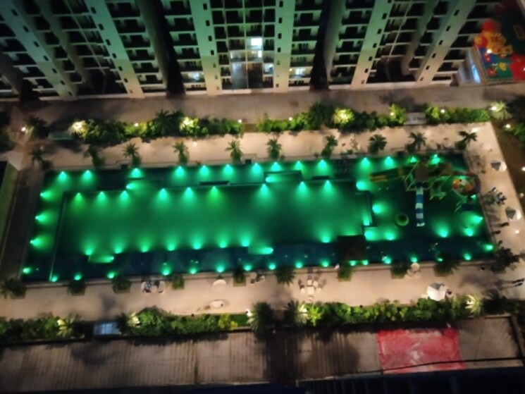 Swimming Pool, omaxe-r2 3.5 Bedroom 1775 Sq.Ft. Apartment In Gomti Nagar Lucknow 8419474