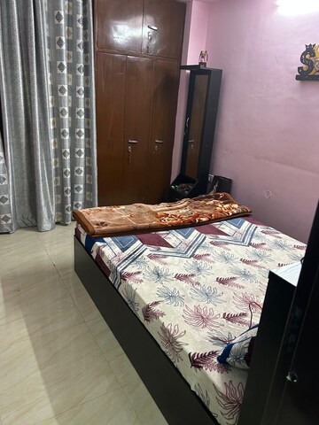 Bedroom in 2 BHK Builder Floor at Sector 46 – for Rent