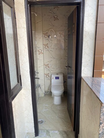 Attached Bathroom in 2 BHK Apartment at Jagatpuri – for Sale