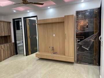 Bedroom in 2 BHK Apartment at Jagatpuri – for Sale