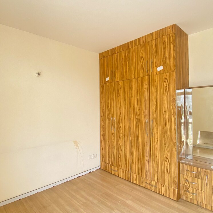 Room, dlf-hyde-park 3 Bedroom 1880 Sq.Ft. Builder Floor In Mullanpur Chandigarh 8419563