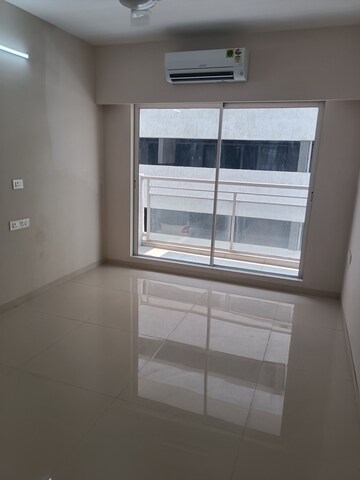 2 BHK Apartment For Rent in Sugee Atharva, Prabhadevi