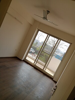 Room in 3 BHK Apartment at Ansal Height 86, Sector 86 – for Sale