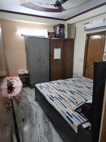 Bedroom in 2 BHK Builder Floor at Vaishali Sector 5 – for Sale