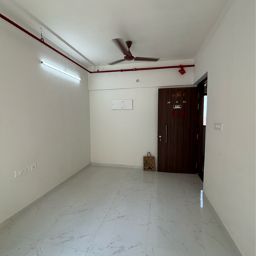 Room in 1 BHK Apartment at Runwal Gardens, Dombivli East – for Rent
