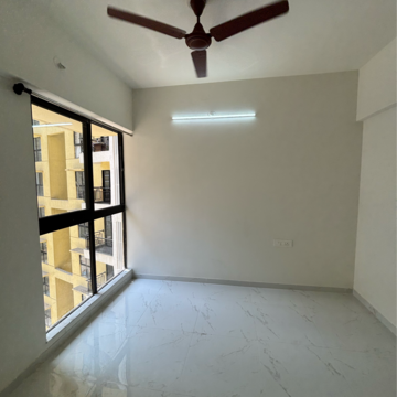Room in 1 BHK Apartment at Runwal Gardens, Dombivli East – for Rent