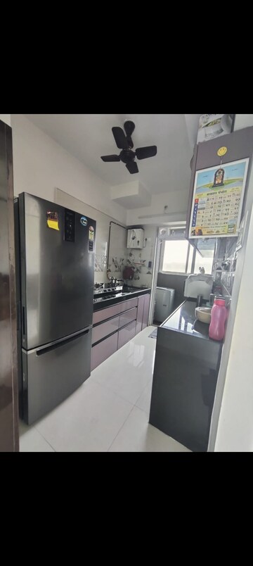 2 BHK Apartment For Rent in Dosti West County, Balkum Pada