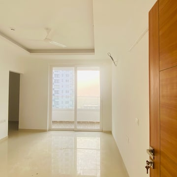 Bathroom in 3 BHK Apartment at Omaxe Lake, Mullanpur – for Sale