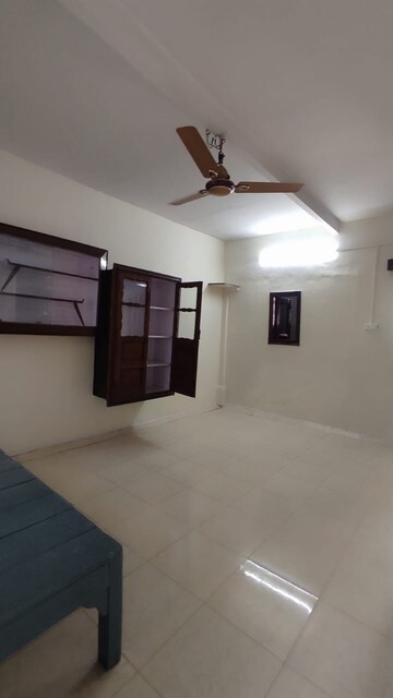 1 RK Independent House For Rent in Old Rajinder Nagar