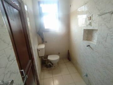 Bathroom in 2 BHK Builder Floor at Sector 10 – for Rent