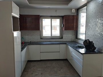 Kitchen in 3 BHK Builder Floor at Vipul World Floors, Sector 48 – for Rent