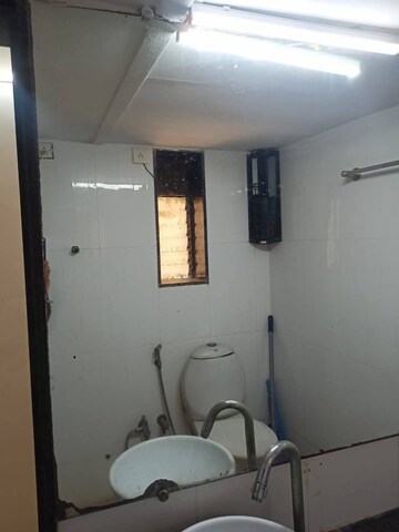 Bathroom in 1 BHK Apartment at Four Bunglows – for Rent