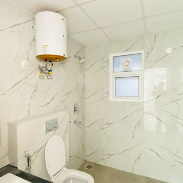 Bathroom in 3 BHK Apartment at Omaxe Lake, Mullanpur – for Sale