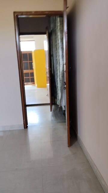 1.5 BHK Builder Floor For Rent in Sector 23