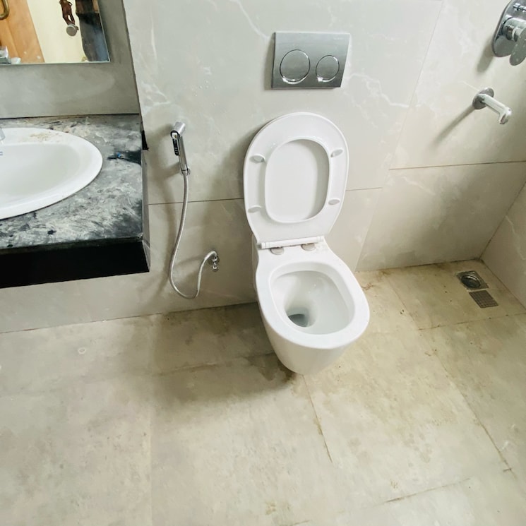 Bathroom, omaxe-lake 3 Bedroom 1850 Sq.Ft. Apartment In Mullanpur Chandigarh 8419981