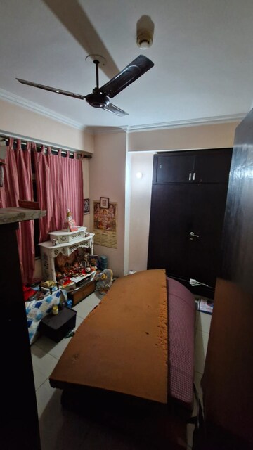 Furnished Amenities in 2 BHK Apartment at Panchsheel Wellington, Dundahera – for Rent