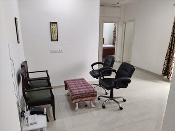 Living Room in 2.5 BHK Apartment at Mahagun Mantra I, Sector 10 Greater Noida – for Rent