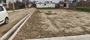  Plot For Sale in Bakshi Ka Talab