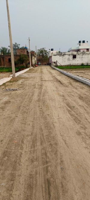  Plot – Exterior View View at Bakshi Ka Talab - for Sale