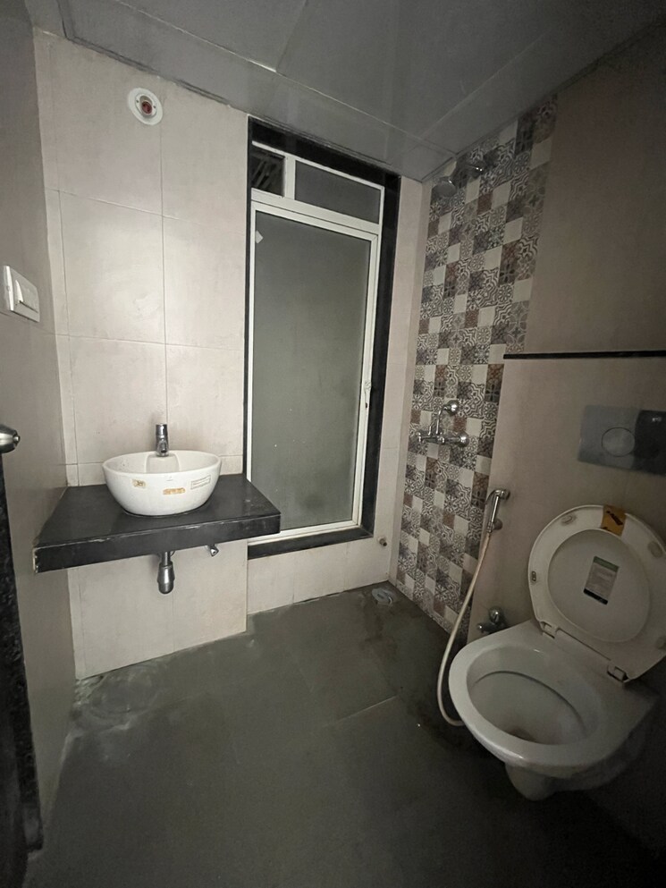 Bathroom, jp-north-elara 1 Bedroom 360 Sq.Ft. Apartment In Hatkesh Udhog Nagar Thane 8420112