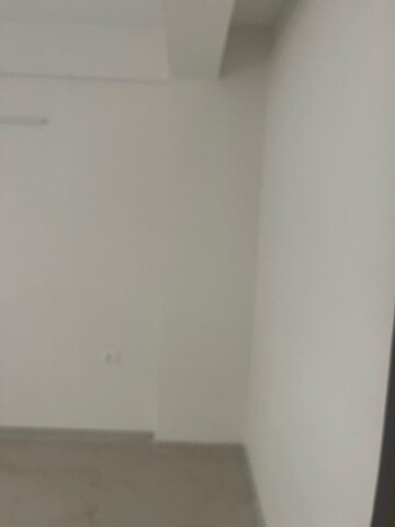 Room in 3.5 BHK Builder Floor at Smart World Gems, Sector 89 – for Rent