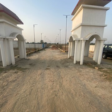  Plot – Exterior View View at Gosainganj - for Sale