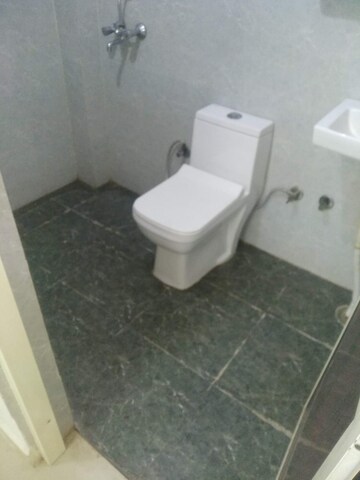 Bathroom in 1 BHK Builder Floor at New Ashok Nagar – for Rent