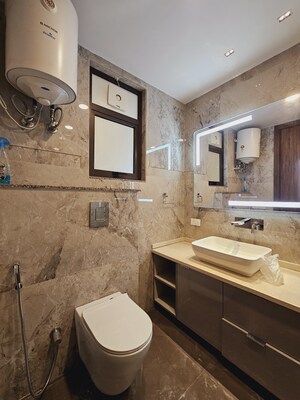 Kitchen in 4 BHK Builder Floor at Auram Floor, South City 2 – for Sale