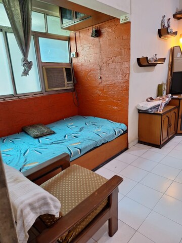 Bedroom in 1 BHK Apartment at Manish Darshan Andheri, Andheri East – for Rent