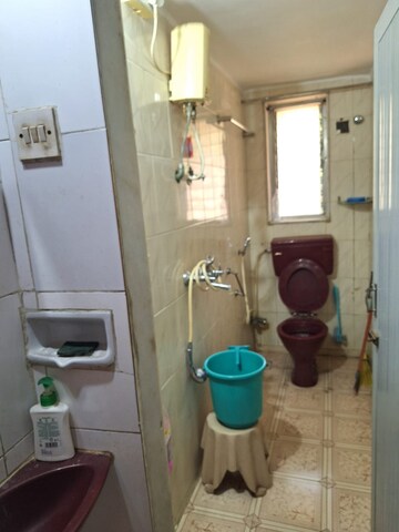 Bathroom in 1 BHK Apartment at Manish Darshan Andheri, Andheri East – for Rent