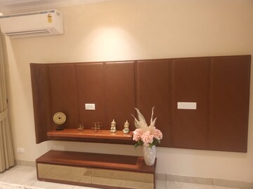 Room in 3 BHK Apartment at Nagla Road – for Sale