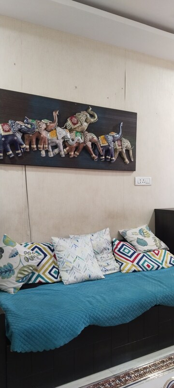 Furnished Amenities in 2 BHK Apartment at JP Unity Tower, Lower Parel – for Rent