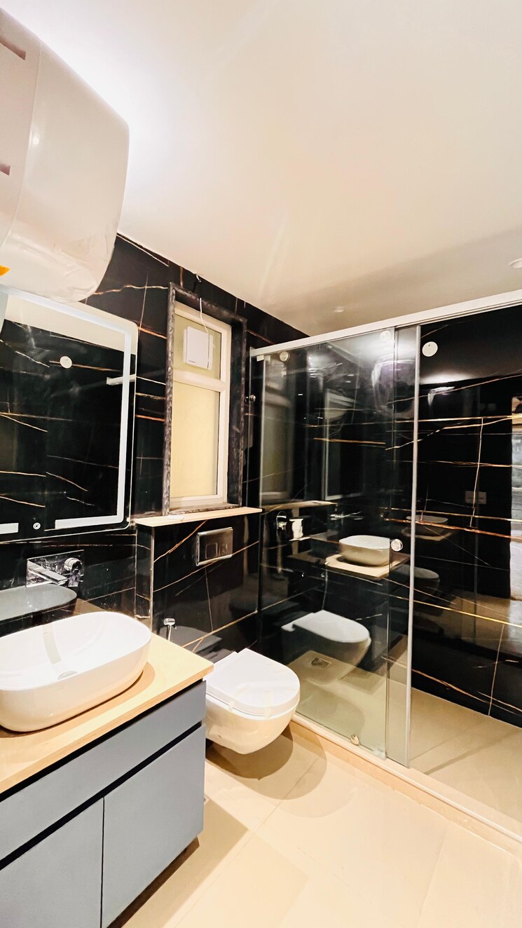 Master Bedroom, hong-kong-bazaar 4 Bedroom 307 Sq.Ft. Builder Floor In Sector 57 Gurgaon 8420389