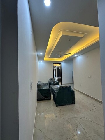 Bathroom in 1 BHK Apartment at Saket – for Rent