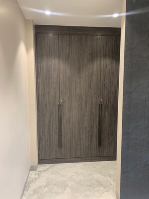 Building Lobby in 4 BHK Builder Floor at Ansals Flexi Homes, Sector 57 – for Sale