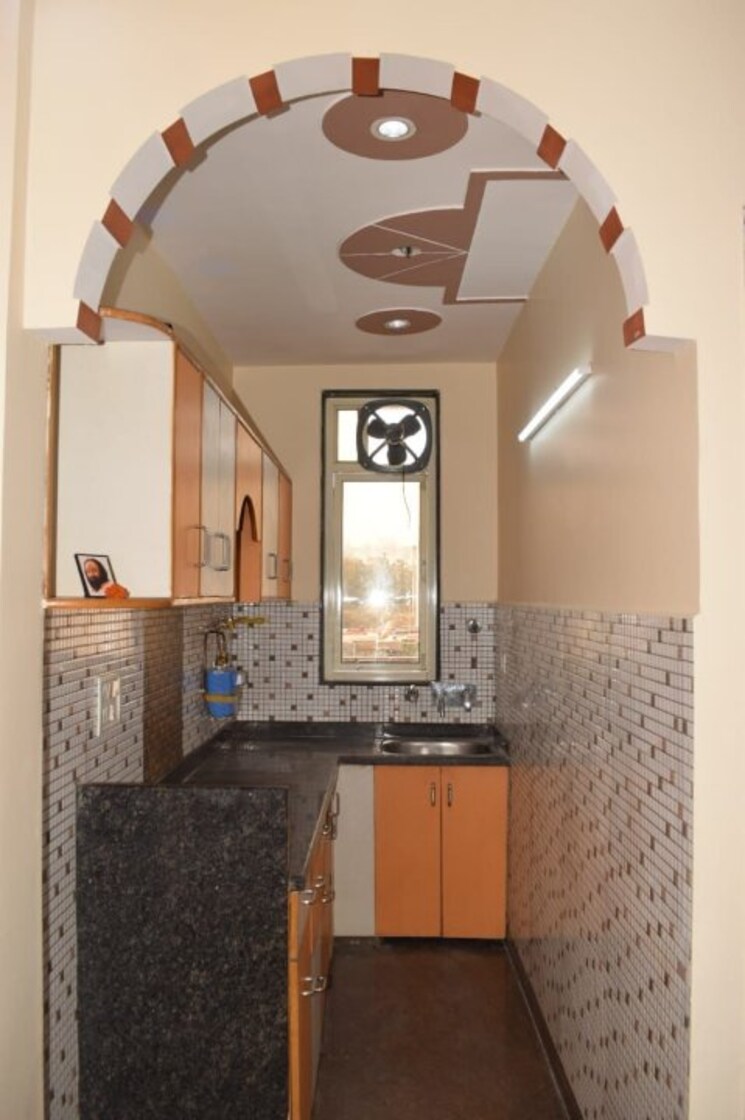 Kitchen, mansa ram park 2 Bedroom 750 Sq.Ft. Builder Floor In Mansa Ram Park Delhi 7352627