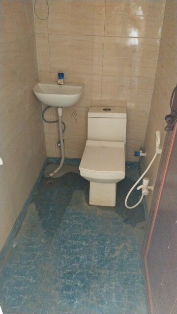 Bathroom in 1 RK Builder Floor at New Ashok Nagar – for Rent