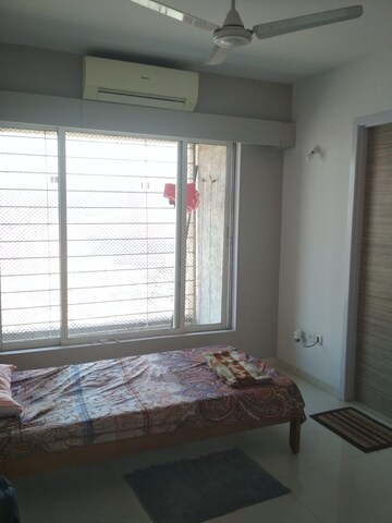 Bedroom in 3 BHK Apartment at Group Seven Rushi Heights, Goregaon East – for Rent