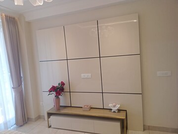 Room in 3 BHK Apartment at Nagla Road – for Sale