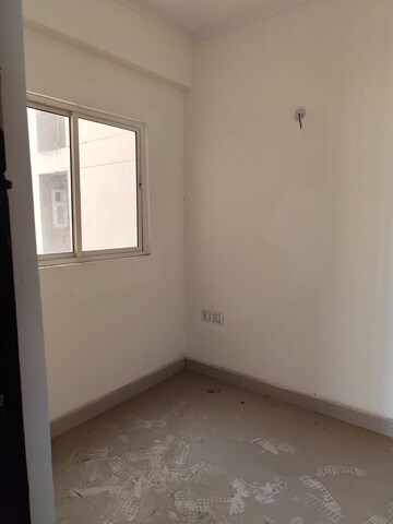 Room in 3.5 BHK Apartment at Gardenia Gateway, Sector 75 – for Sale