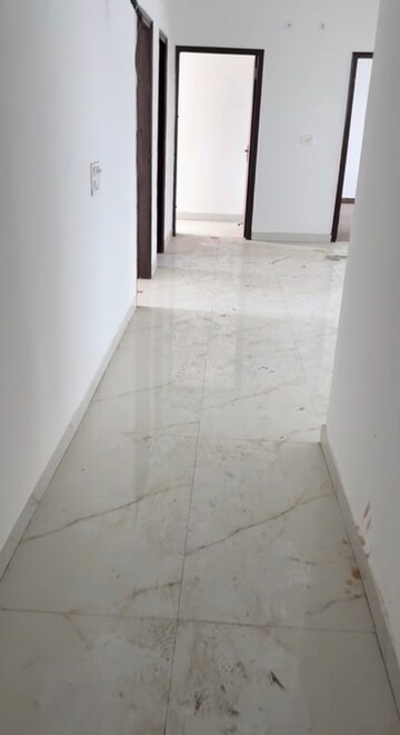 Building Lobby in 3 BHK Apartment at Ansal Sushant Aquapolis, Dundahera – for Sale