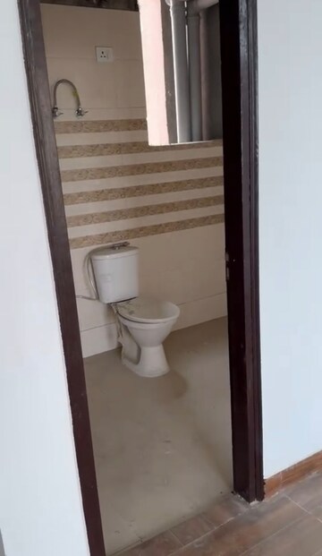 Bathroom in 3 BHK Apartment at Ansal Sushant Aquapolis, Dundahera – for Sale