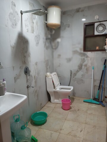 Bathroom in 3 BHK Builder Floor at Malviya Nagar – for Rent