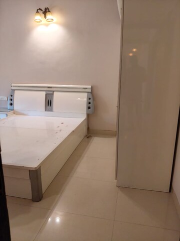 Bathroom in 3 BHK Apartment at Ajmera Beverly Hills and Royal Empire, Andheri West – for Rent