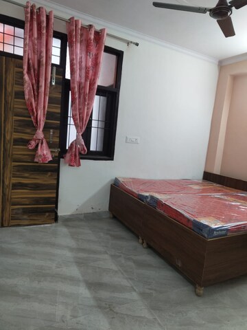 Bedroom in 1 BHK Builder Floor at New Ashok Nagar – for Rent