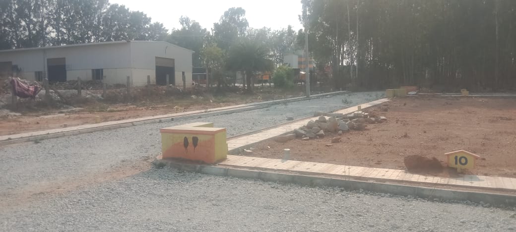 Plot For Sale in Srinivaspura East Facing 