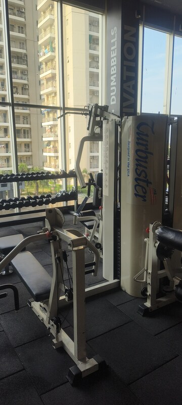 Gym in 3.5 BHK Apartment at BPTP Discovery Park, Sector 80 – for Sale