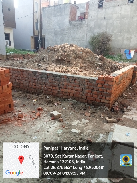 Plot For Sale in New Model Town